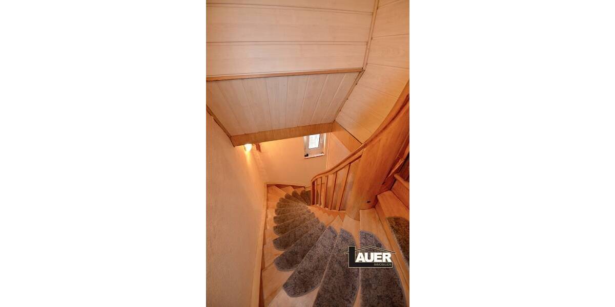 Doppelhaushälfte Völklingen Lauterbach - 8 Zimmer, 199 m&sup2;, 198.000&euro; | Angebot:25666067