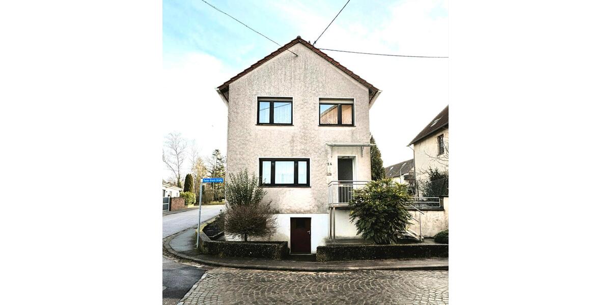 Einfamilienhaus Kleinblittersdorf - 7 Zimmer, 145 m&sup2;, 165.000&euro; | Angebot:25282151