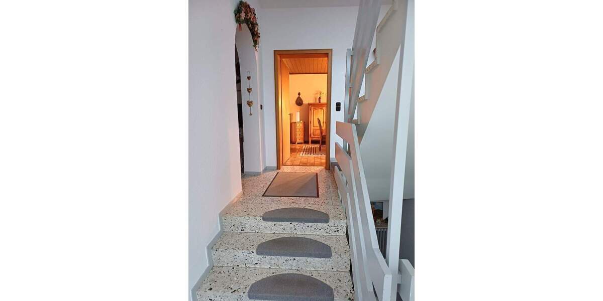 Mehrfamilienhaus, Wohnhaus Sankt Ingbert Rohrbach - 6 Zimmer, 225 m&sup2;, 345.000&euro; | Angebot:25683925