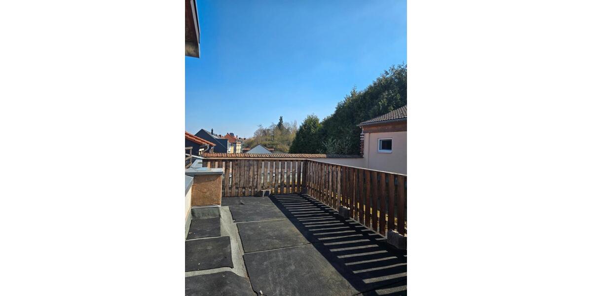 Dachgeschoßwohnung Saarbrücken Neue Bremm - 3 Zimmer, 92 m&sup2;, 900&euro; | Angebot:26125475