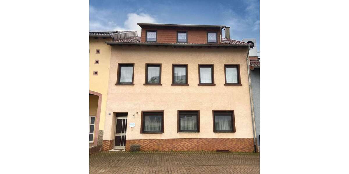 Einfamilienhaus Rehlingen-Siersburg Siersburg - 10 Zimmer, 251 m&sup2;, 240.000&euro; | Angebot:25266636