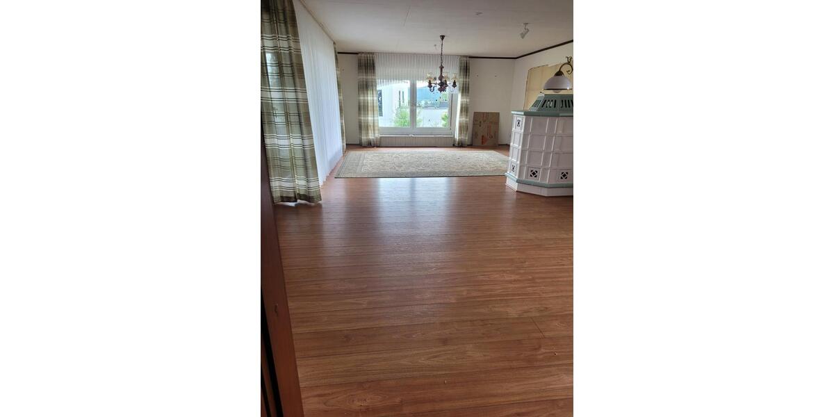 Bungalow Kirkel - 5.5 Zimmer, 146 m&sup2;, 290.000&euro; | Angebot:25947771