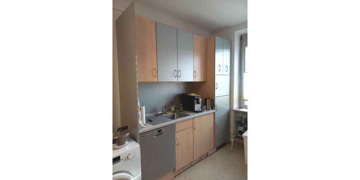 Etagenwohnung Saarbrücken - 5 Zimmer, 154 m&sup2;, 1.100&euro; | Angebot:25182912