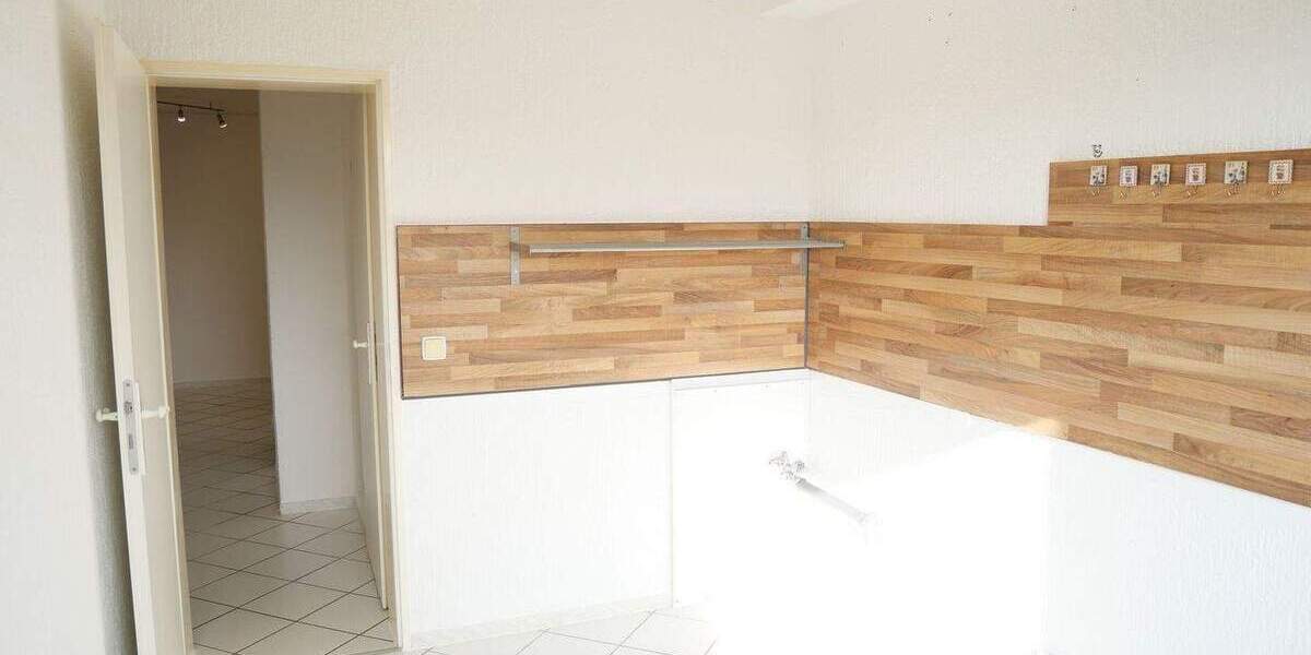 Etagenwohnung Sankt Ingbert Rohrbach - 3 Zimmer, 92 m&sup2;, 199.000&euro; | Angebot:25667231