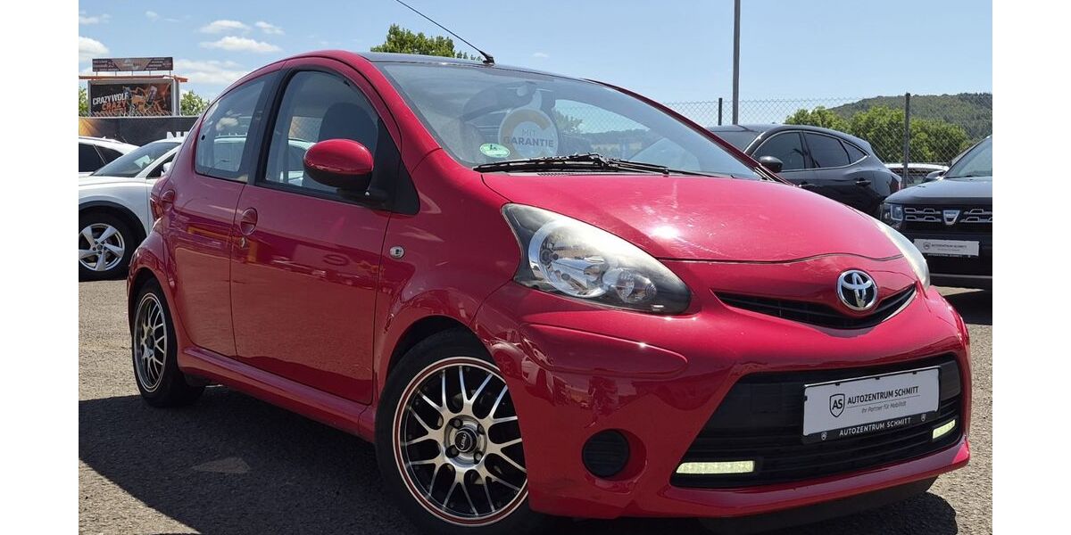 Toyota Aygo (X) 135.000 km 4.590 &euro; Lebach 66822