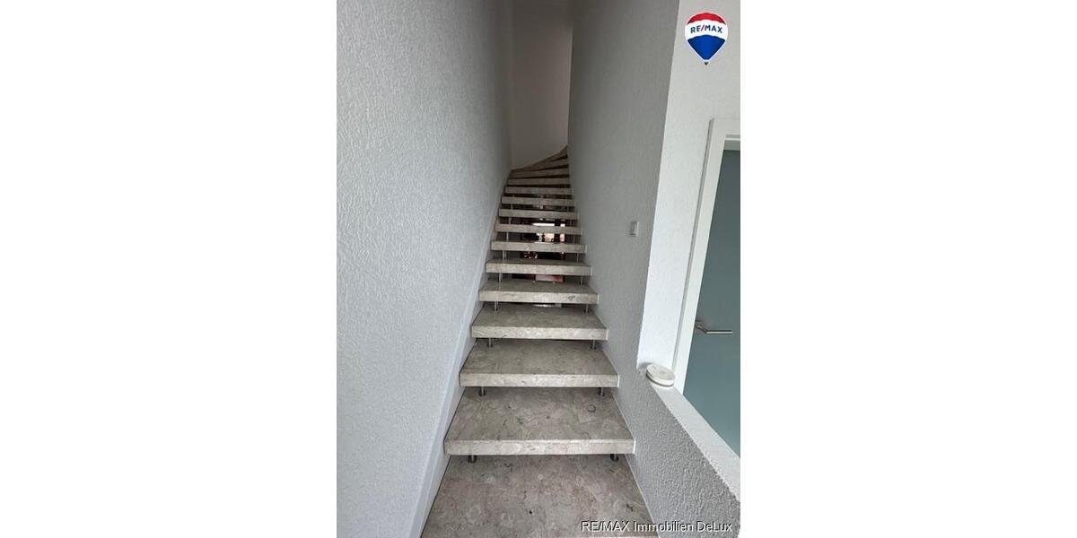 Etagenwohnung Saarlouis - 3 Zimmer, 114 m&sup2;, 950&euro; | Angebot:25904275