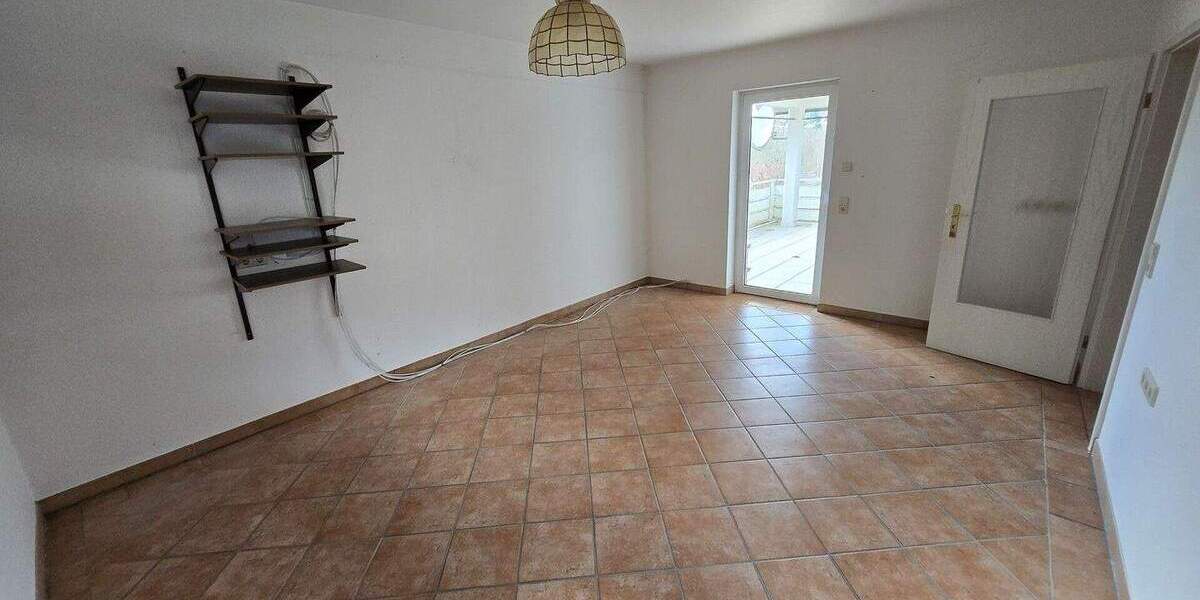 Mehrfamilienhaus, Wohnhaus Blieskastel Lautzkirchen - 7 Zimmer, 176 m&sup2;, 459.000&euro; | Angebot:25845712