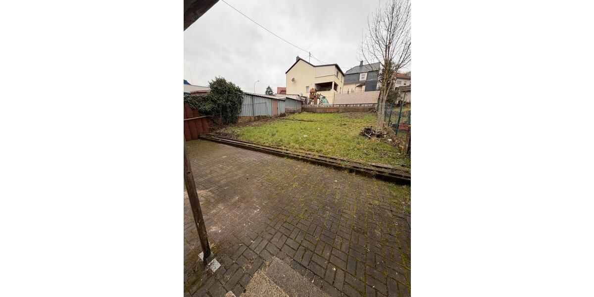 Etagenwohnung Saarbrücken West - 3 Zimmer, 75 m&sup2;, 650&euro; | Angebot:25919203