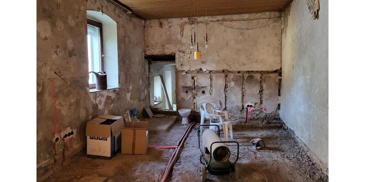 Einfamilienhaus Blieskastel - 2 Zimmer, 70 m&sup2;, 87.000&euro; | Angebot:24885803