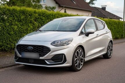 Ford Fiesta 50.172 km 17.500 &euro; Saarwellingen 66793