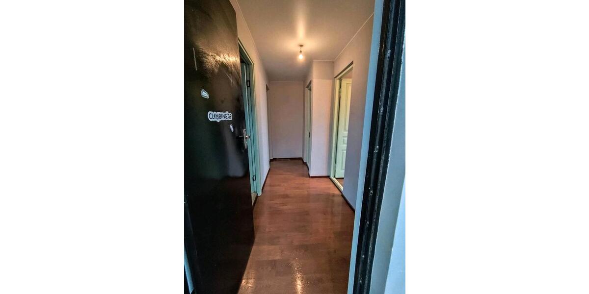Einfamilienhaus Püttlingen - 10 Zimmer, 207 m&sup2;, 190.000&euro; | Angebot:26322667
