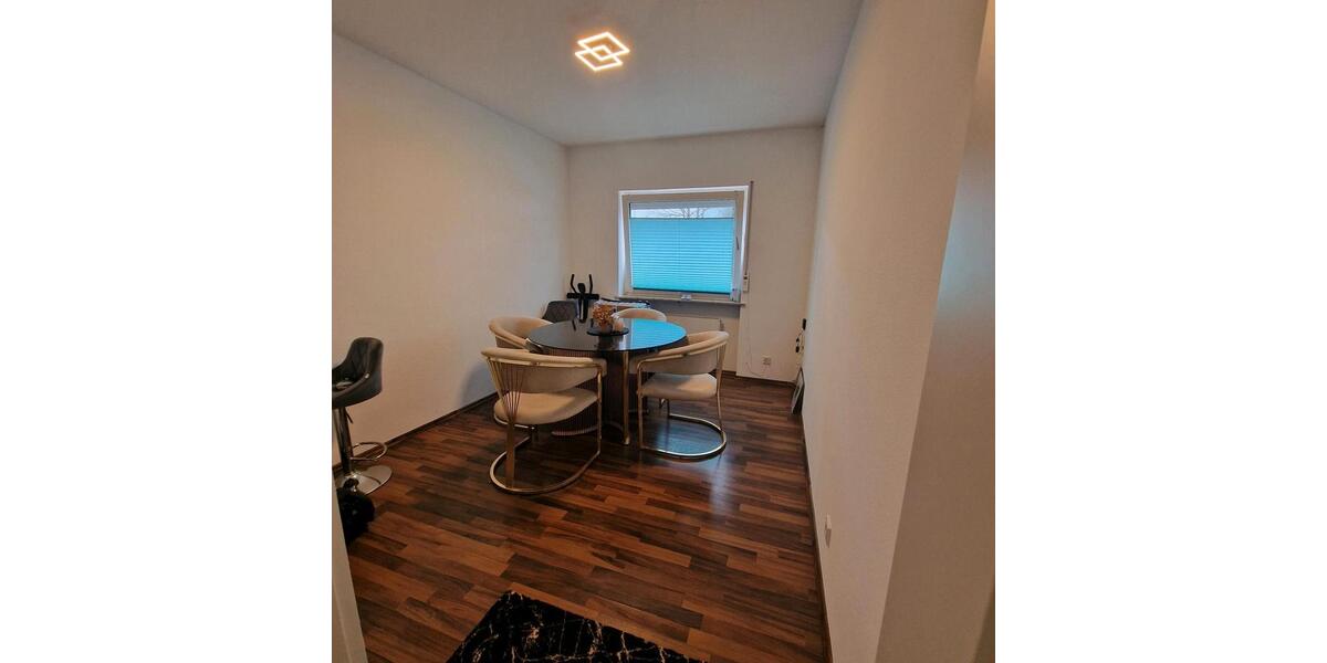 Erdgeschoßwohnung Waldmohr - 3 Zimmer, 76 m&sup2;, 1.000&euro; | Angebot:25906879