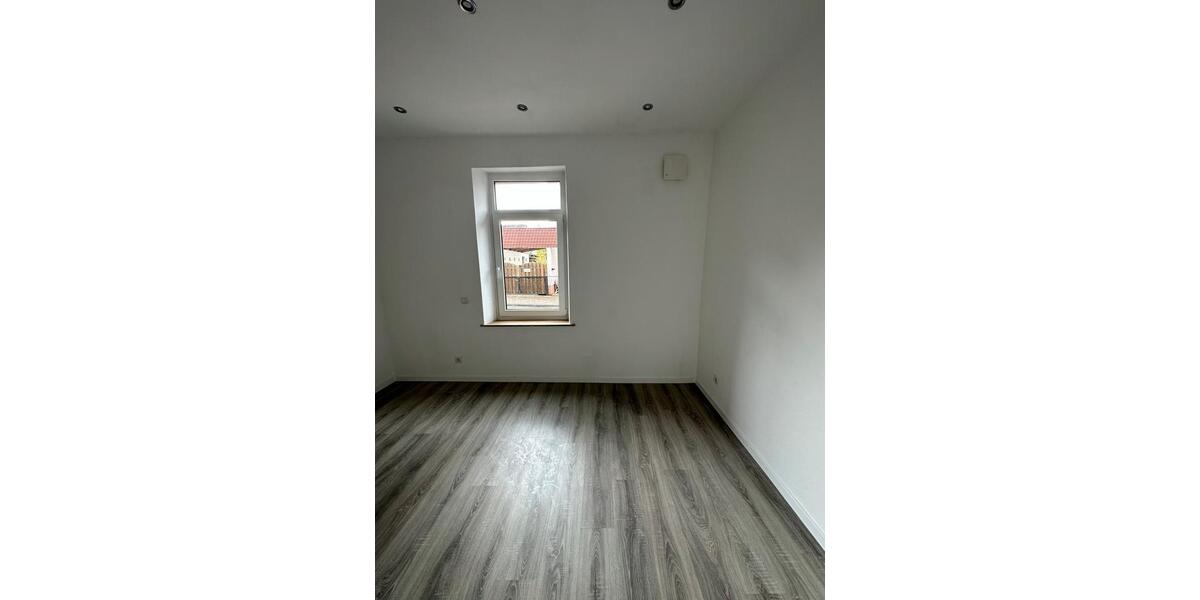 Erdgeschoßwohnung Zweibrücken - 2 Zimmer, 50 m&sup2;, 750&euro; | Angebot:26705188