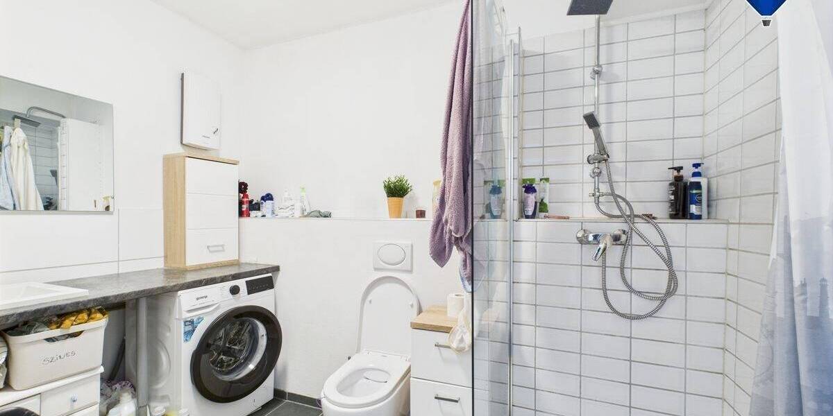 Reihenmittelhaus Dillingen - 7 Zimmer, 230 m&sup2;, 279.000&euro; | Angebot:25673957