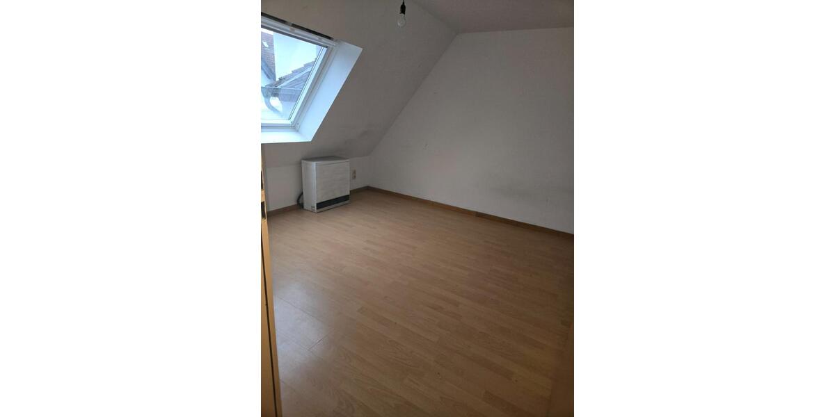 Maisonettenwohnung Gersheim - 4 Zimmer, 80 m&sup2;, 555&euro; | Angebot:25866777
