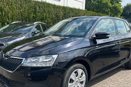 Skoda Fabia 93.500 km 7.990 &euro; Saarlouis 66740