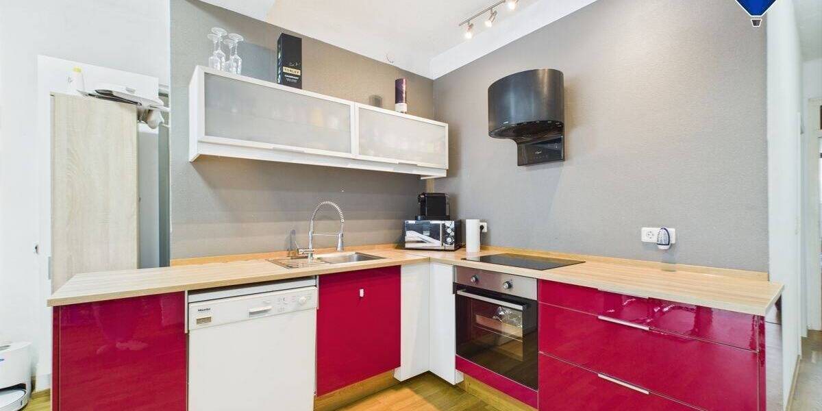 Reihenmittelhaus Dillingen - 7 Zimmer, 230 m&sup2;, 279.000&euro; | Angebot:25673957