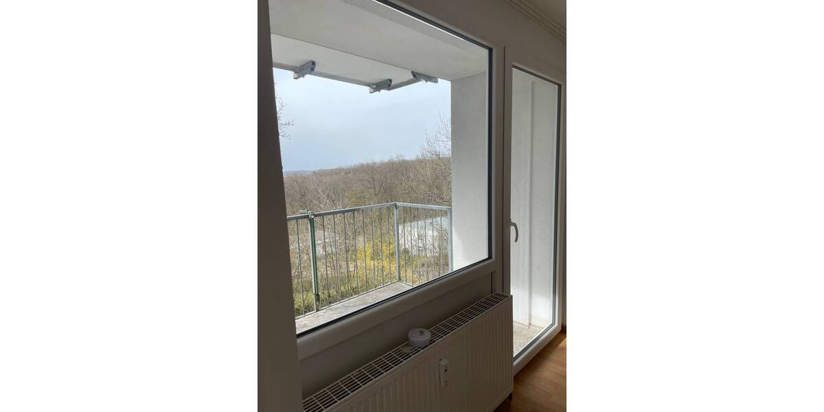 Etagenwohnung Saarbrücken Eschberg - 4 Zimmer, 67 m&sup2;, 157.000&euro; | Angebot:25731178