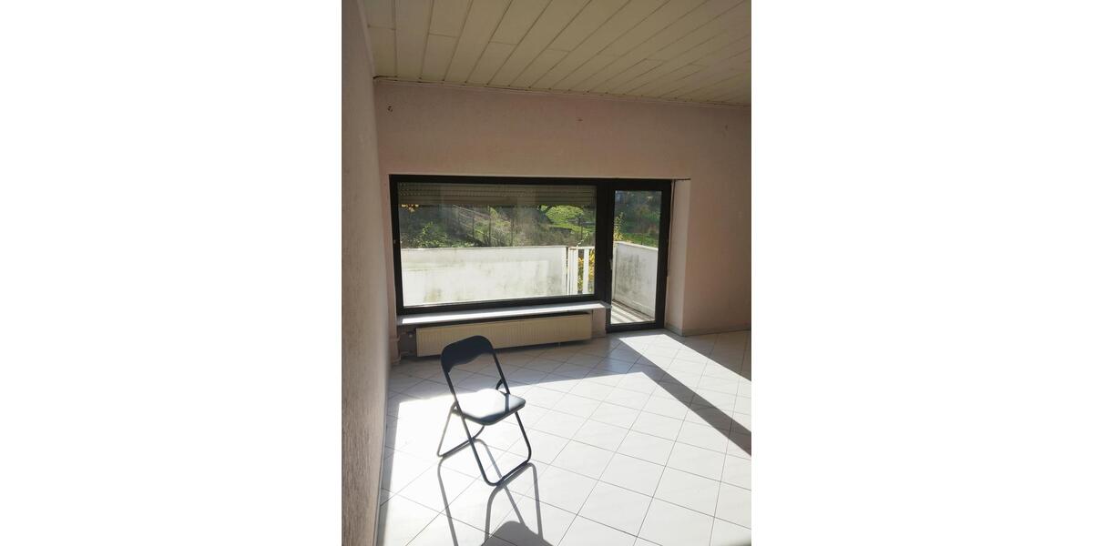 Etagenwohnung Bexbach - 3.5 Zimmer, 95 m&sup2;, 560&euro; | Angebot:25840290