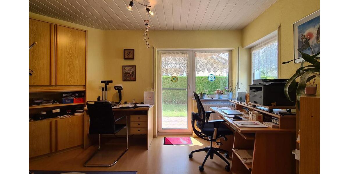 Mediterran gestaltetes Einfamilienhaus in schöner Stadtrandlage - Einfamilienhaus Zweibrücken | Angebot:21312569