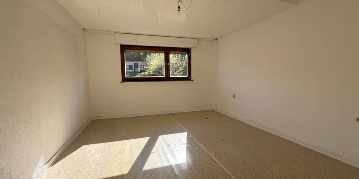 Mehrfamilienhaus, Wohnhaus Wadgassen / Werbeln Werbeln - 4 Zimmer, 110 m&sup2;, 99.000&euro; | Angebot:26388902