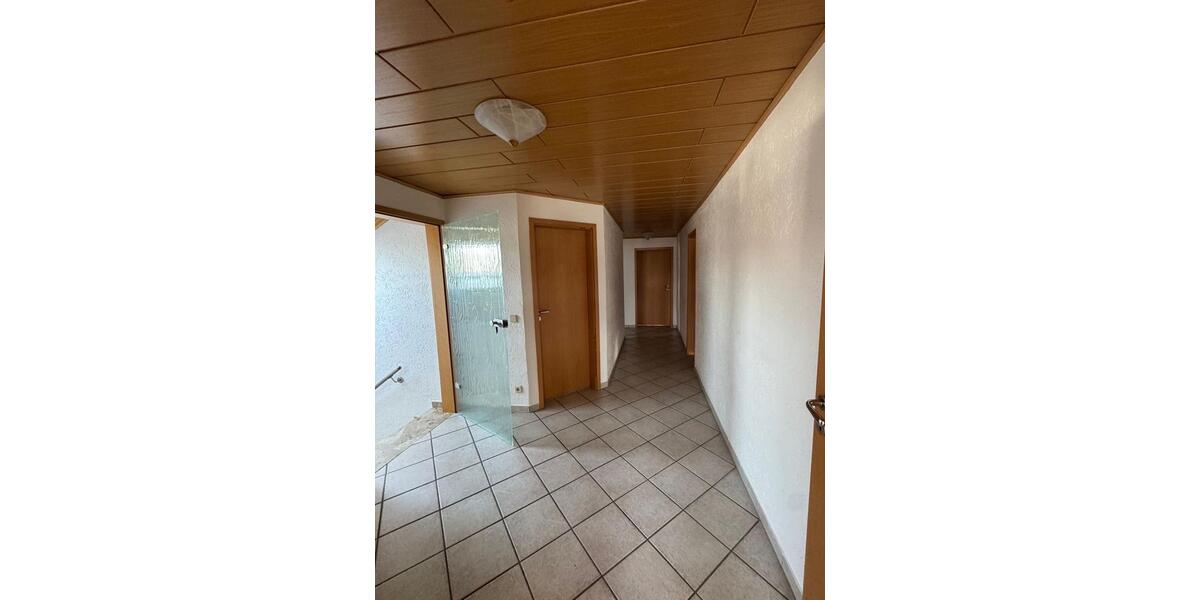 Dachgeschoßwohnung Saarbrücken St. Arnual - 2 Zimmer, 110 m&sup2;, 1.700&euro; | Angebot:25639251