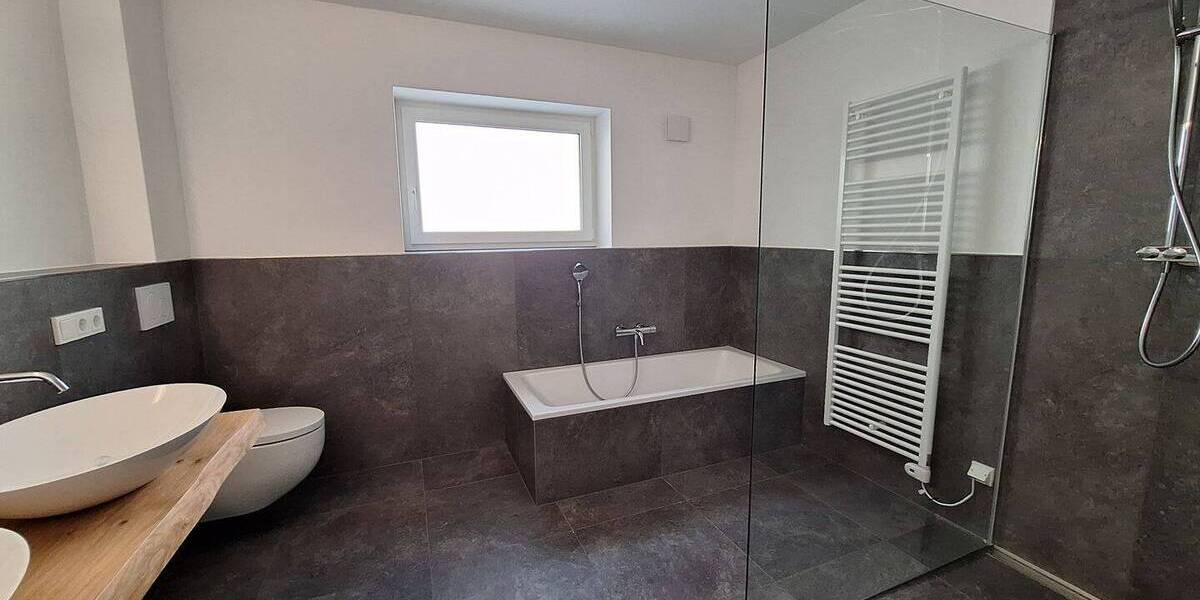 Terrassenwohnung Saarbrücken Scheidt - 3 Zimmer, 115 m&sup2;, 595.000&euro; | Angebot:25746983