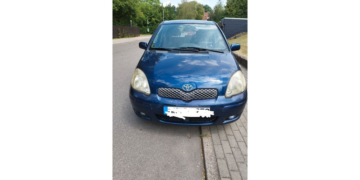 Toyota Yaris 175.000 km 2.700 &euro; Neunkirchen 66538