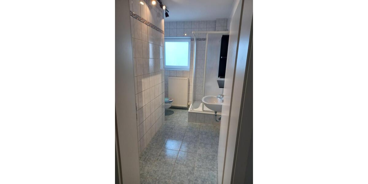 Etagenwohnung Völklingen - 2 Zimmer, 43 m&sup2;, 450&euro; | Angebot:25099918