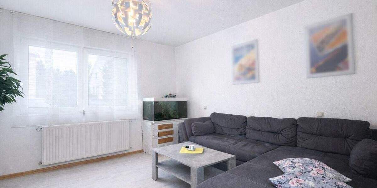Etagenwohnung Schwalbach - 3 Zimmer, 80 m&sup2;, 169.000&euro; | Angebot:25677177