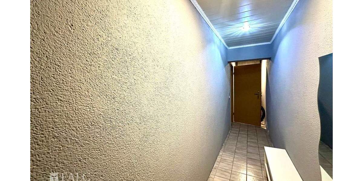 Einfamilienhaus Bous - 8 Zimmer, 156 m&sup2;, 159.000&euro; | Angebot:25670983