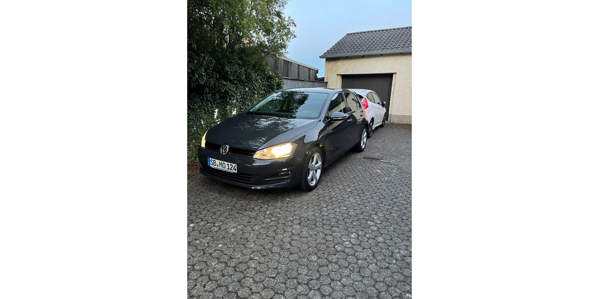 VW Golf 124.000 km 8.000 &euro; Saarbrücken 66119