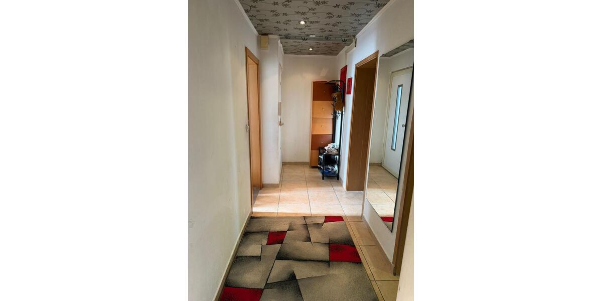 Etagenwohnung Saarbrücken West - 2 Zimmer, 75 m&sup2;, 118.000&euro; | Angebot:27265964