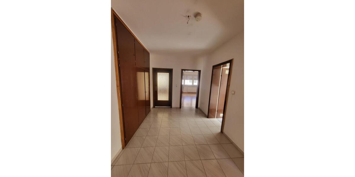 Etagenwohnung Zweibrücken - 3 Zimmer, 80 m&sup2;, 625&euro; | Angebot:25364433