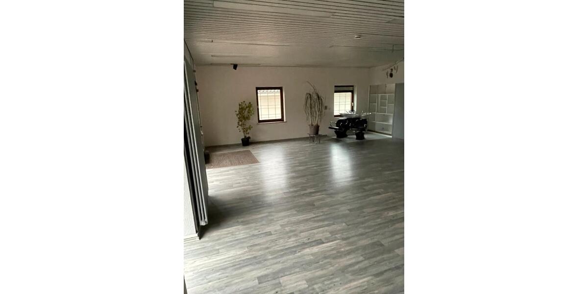 Gewerbeobjekt Großrosseln - 600&euro; | Angebot:25945756