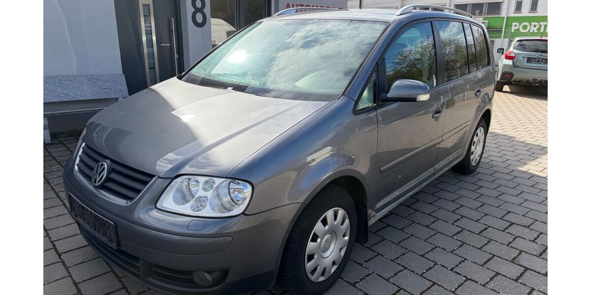VW Touran 299.000 km 1.300 &euro; Schwalbach-Saarland 66773