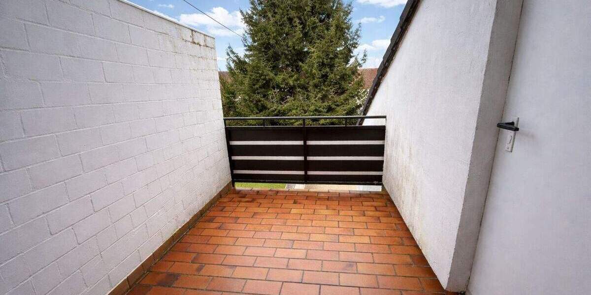 Reihenmittelhaus Überherrn - 3 Zimmer, 135 m&sup2;, 179.000&euro; | Angebot:25684610