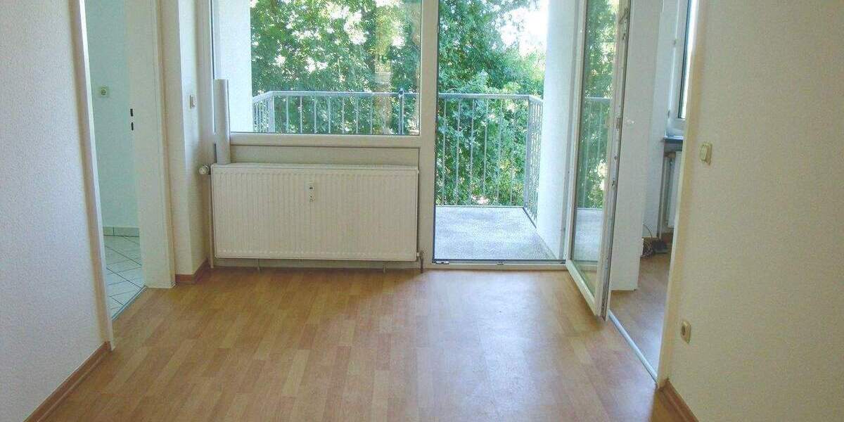 Etagenwohnung Saarbrücken Eschberg - 4 Zimmer, 67 m&sup2;, 157.000&euro; | Angebot:25731178