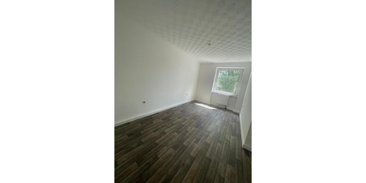 Etagenwohnung Saarbrücken West - 2 Zimmer, 50 m&sup2;, 550&euro; | Angebot:24747506