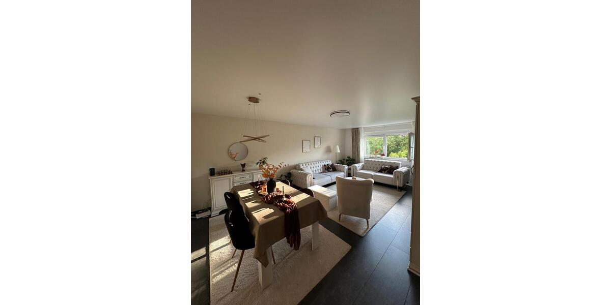 Etagenwohnung Sankt Ingbert - 3 Zimmer, 105 m&sup2;, 1.100&euro; | Angebot:26638710