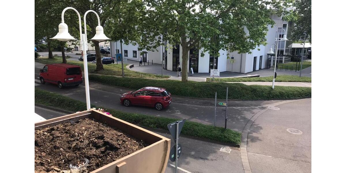 Etagenwohnung Homburg - 2 Zimmer, 86 m&sup2;, 800&euro; | Angebot:24730578