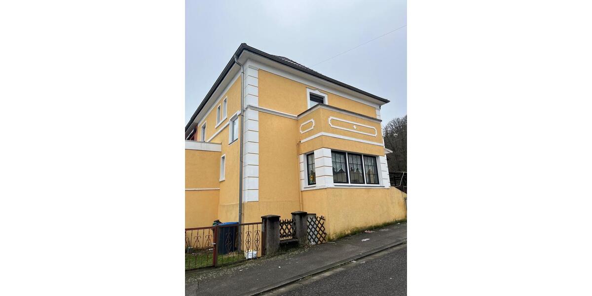Mehrfamilienhaus, Wohnhaus Saarbrücken West - 7 Zimmer, 180 m&sup2;, 239.000&euro; | Angebot:25868762