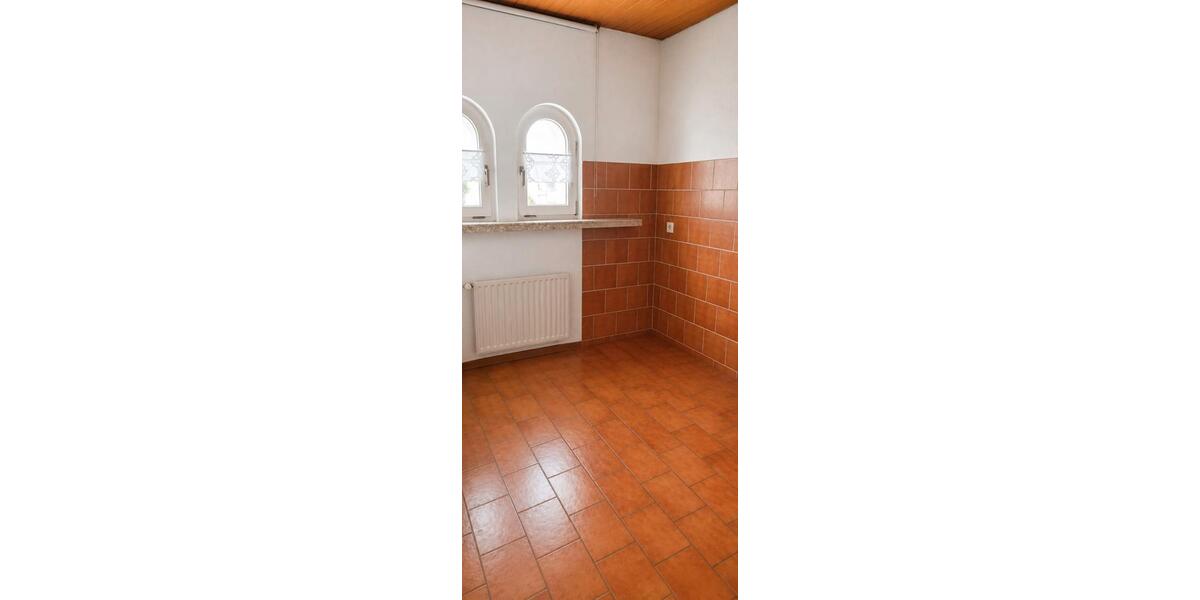 Bungalow Wadgassen - 5 Zimmer, 150 m&sup2;, 430.000&euro; | Angebot:26624275