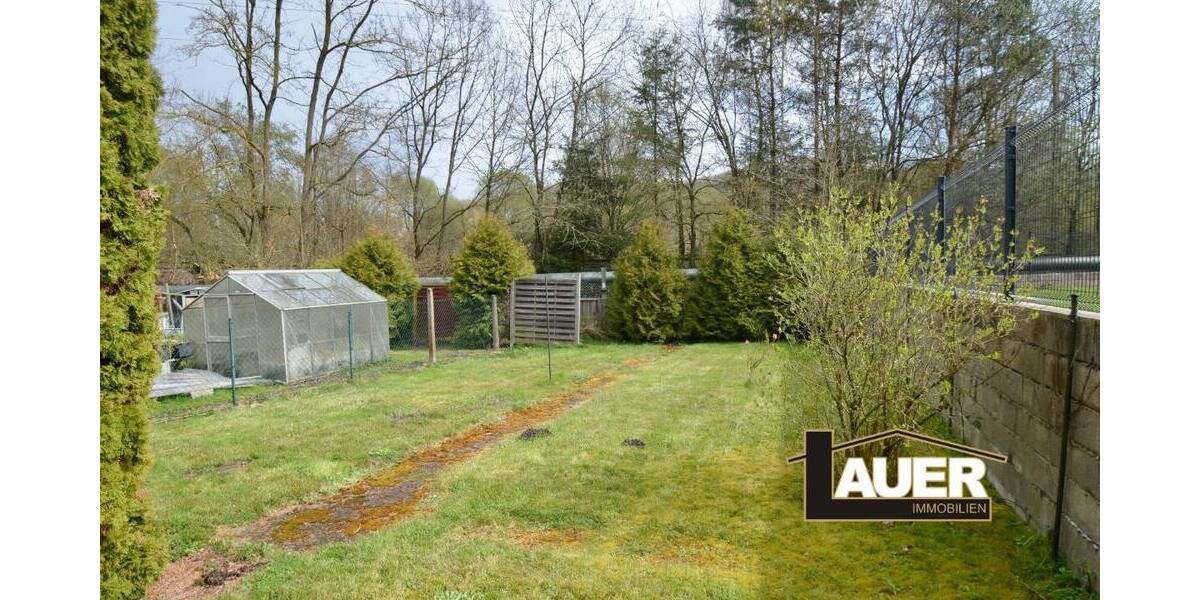 Einfamilienhaus Großrosseln - 6 Zimmer, 125 m&sup2;, 165.000&euro; | Angebot:25996184