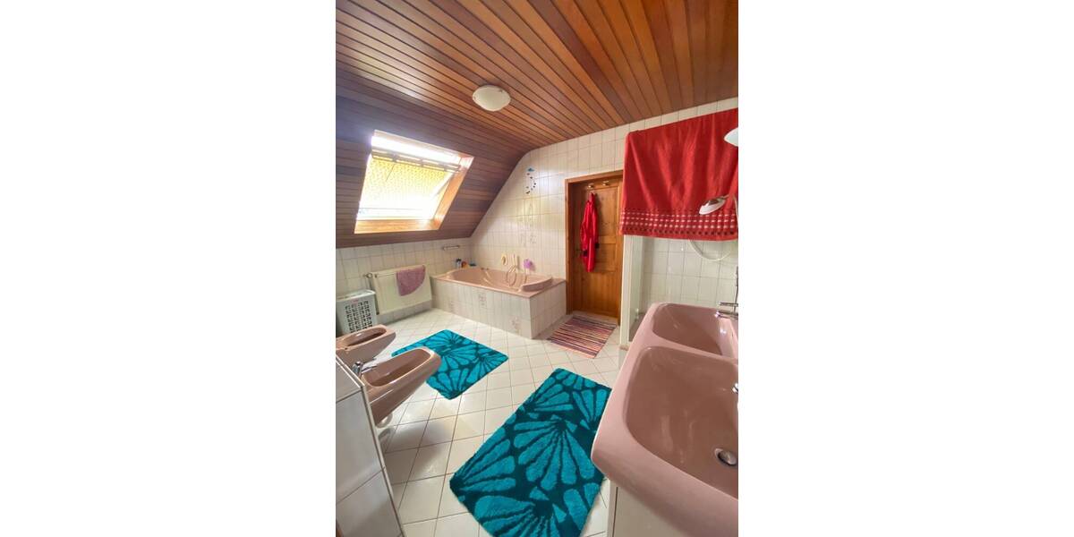 Mehrfamilienhaus, Wohnhaus St. Ingbert St. Ingbert-Mitte - 7 Zimmer, 203 m&sup2;, 219.000&euro; | Angebot:26476031