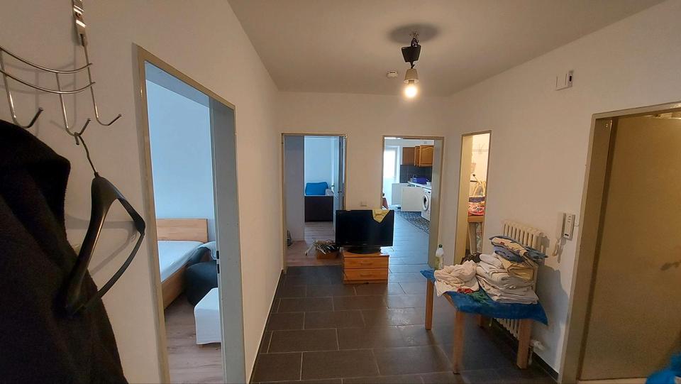 Etagenwohnung Saarbrücken West - 4 Zimmer, 74 m&sup2;, 250&euro; | Angebot:25958795