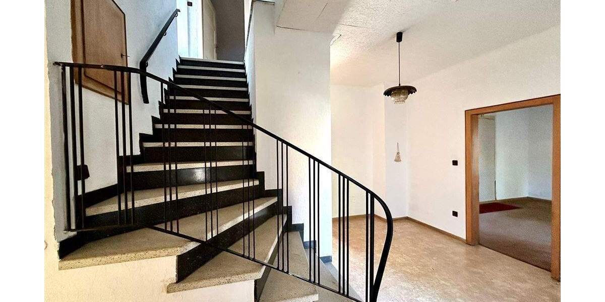 Mehrfamilienhaus, Wohnhaus Illingen Hüttigweiler - 5 Zimmer, 135 m&sup2;, 147.000&euro; | Angebot:25821554