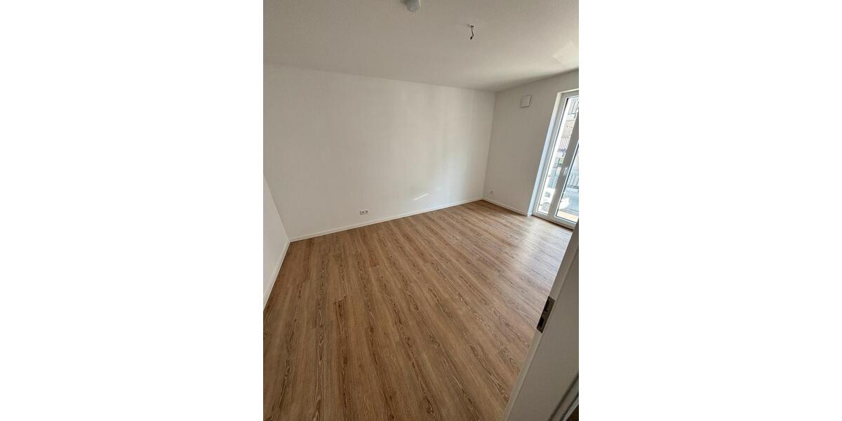Etagenwohnung Saarbrücken - 2 Zimmer, 46 m&sup2;, 650&euro; | Angebot:25962015