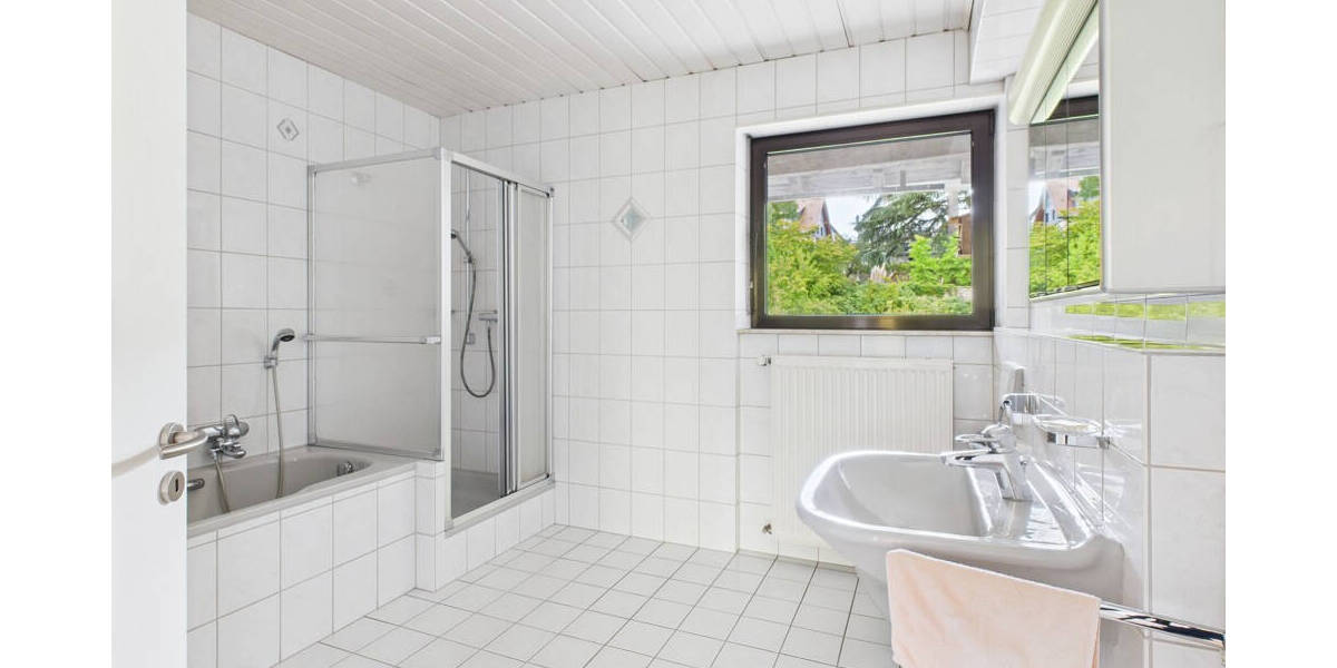 Mehrfamilienhaus, Wohnhaus Wadgassen - 9 Zimmer, 220 m&sup2;, 399.000&euro; | Angebot:25706636