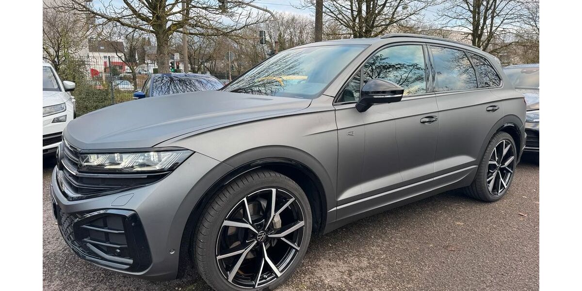 VW Touareg 11.857 km 81.900 &euro; Dillingen 66763